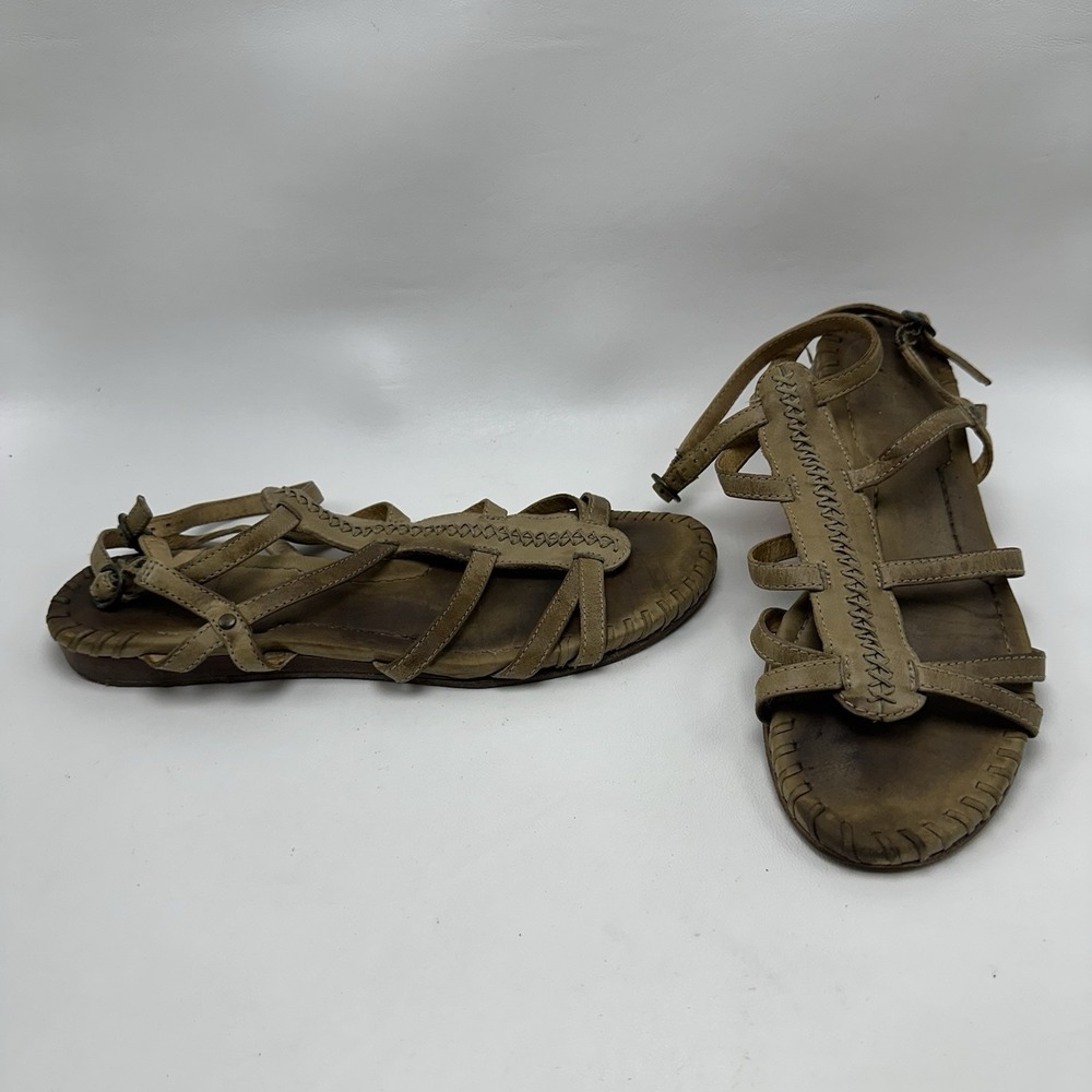 Frye Amelie X Stitch T-Strap Gladiator Sandals Size 8.5 M Shoes